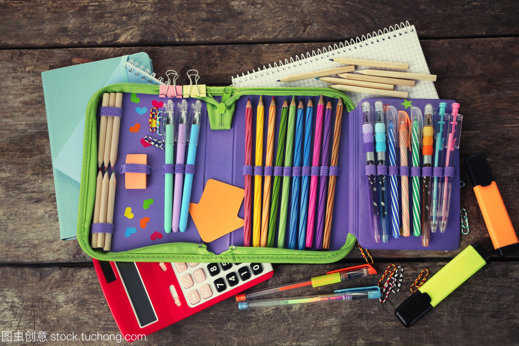 文具世界 从铅笔盒到多元文具用品