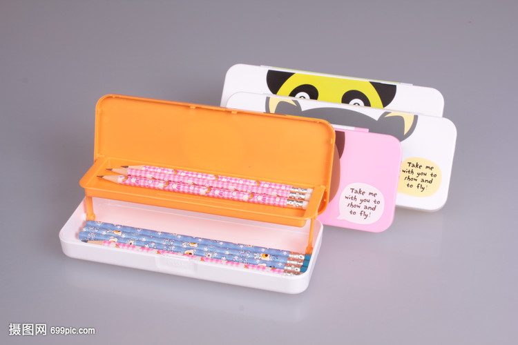 文具用品小览 铅笔盒与削笔器的功用与选择